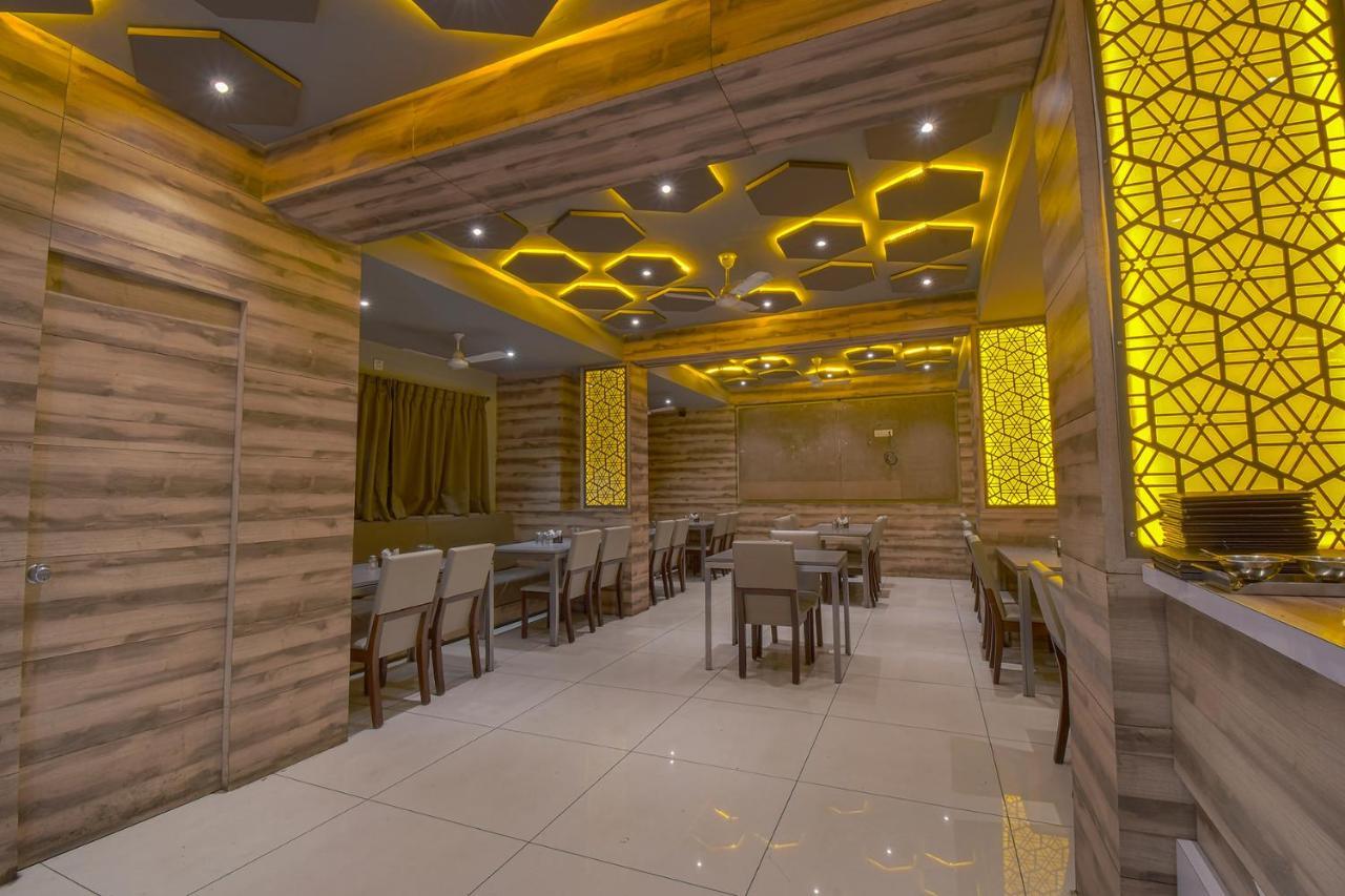 Hotel Ravikiran Kolhapur Eksteriør bilde
